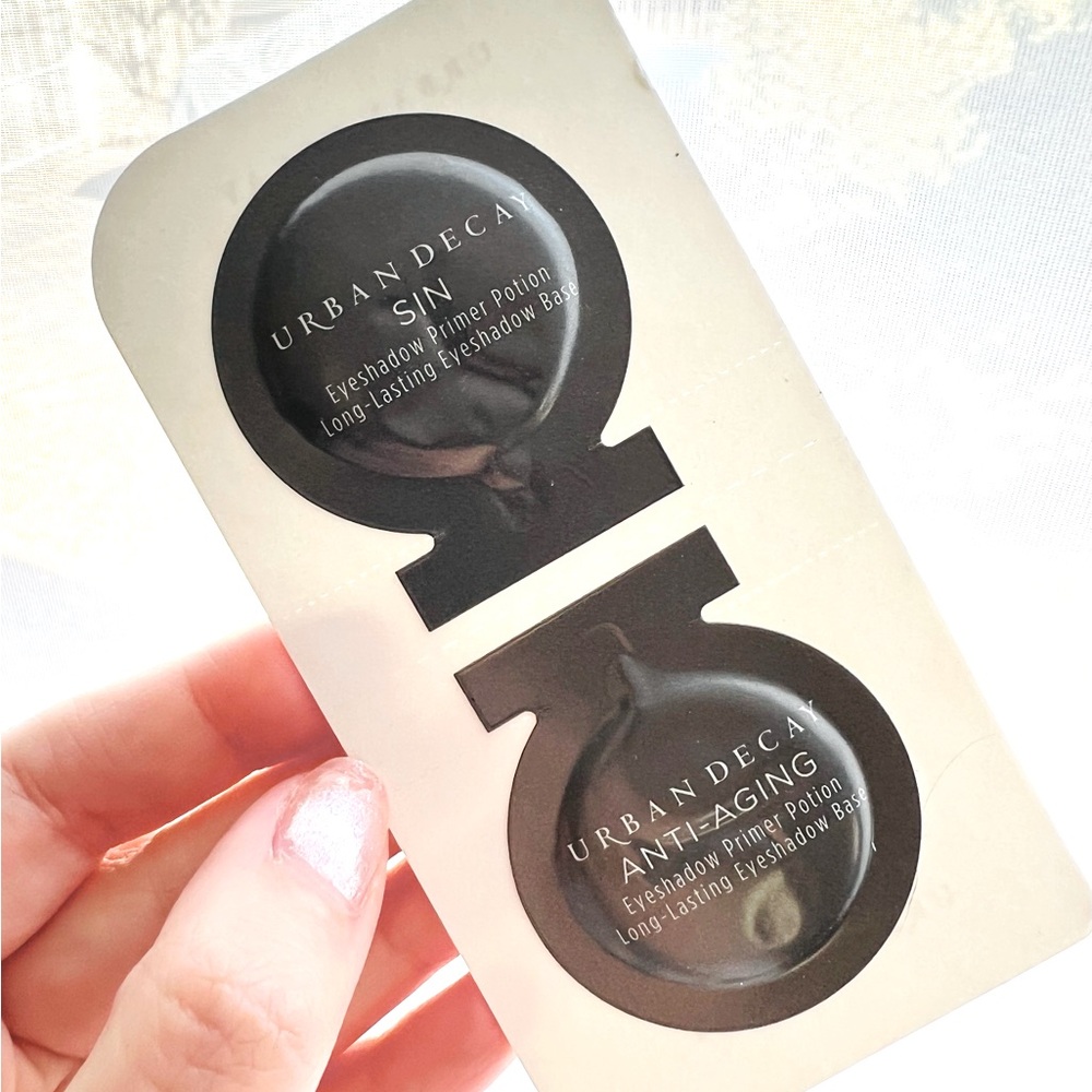 5 for 25⚡️Urban Decay Eyeshadow Primer Pods - Sin and AntiAging
